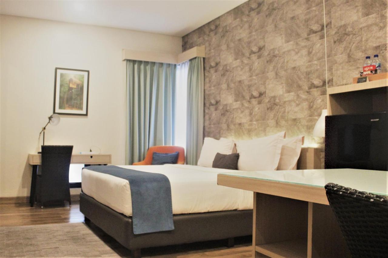 Treehouse Suites - Boutique Serviced Apartment Jakarta Kültér fotó