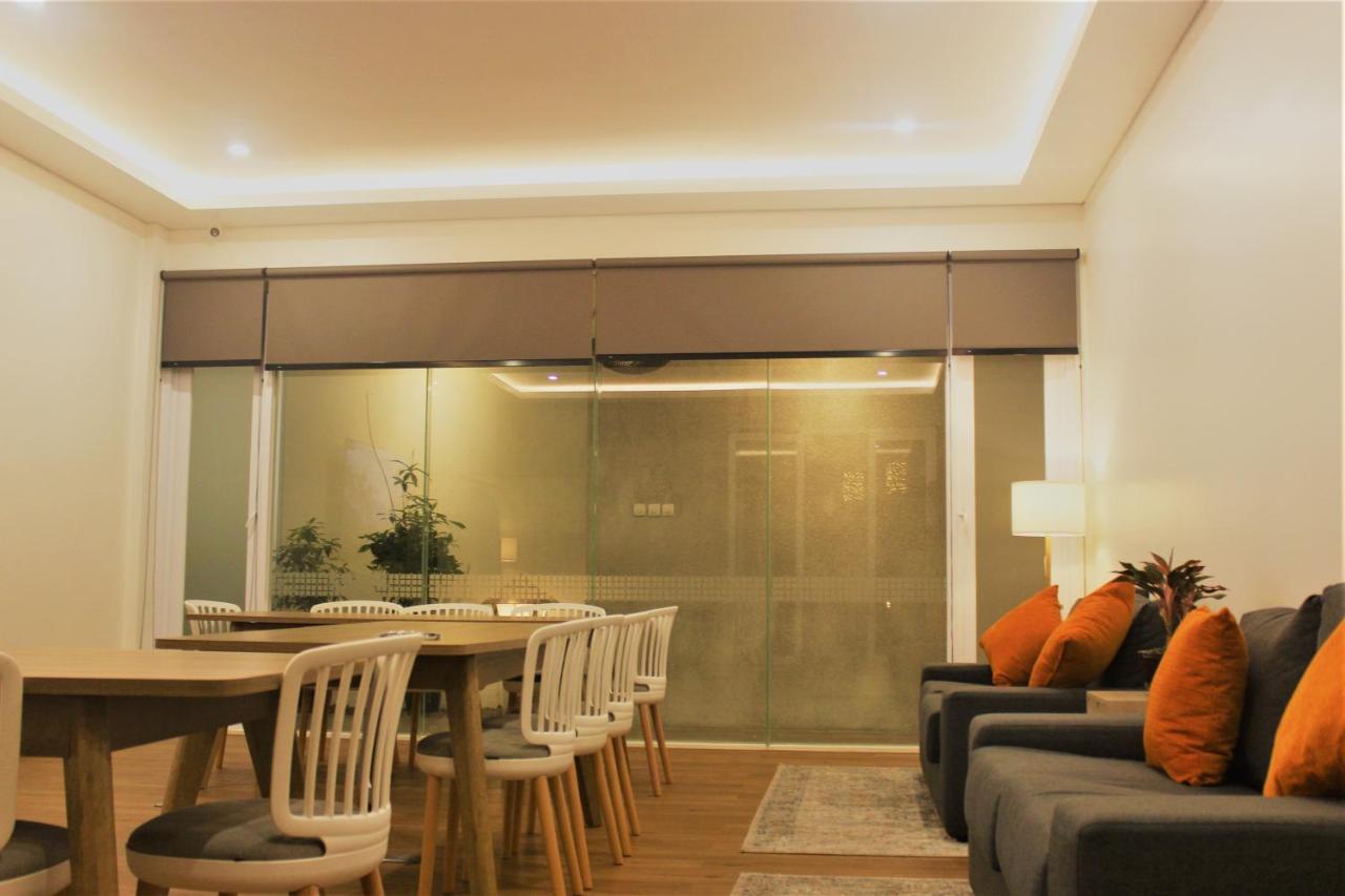 Treehouse Suites - Boutique Serviced Apartment Jakarta Kültér fotó