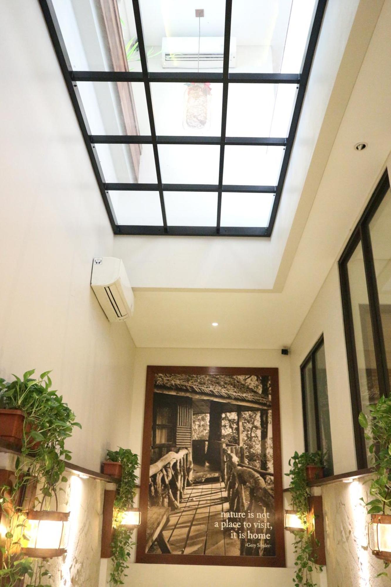 Treehouse Suites - Boutique Serviced Apartment Jakarta Kültér fotó