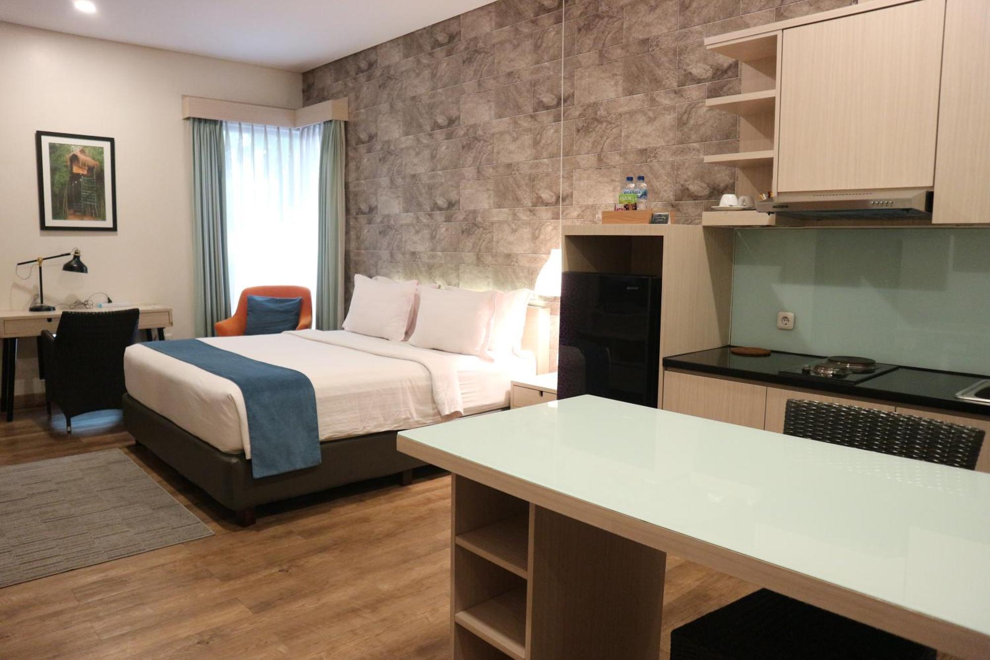 Treehouse Suites - Boutique Serviced Apartment Jakarta Kültér fotó